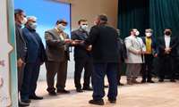 دو ایثارگر شبکه بهداشت و درمان شهرستان درگزین تجلیل شدند